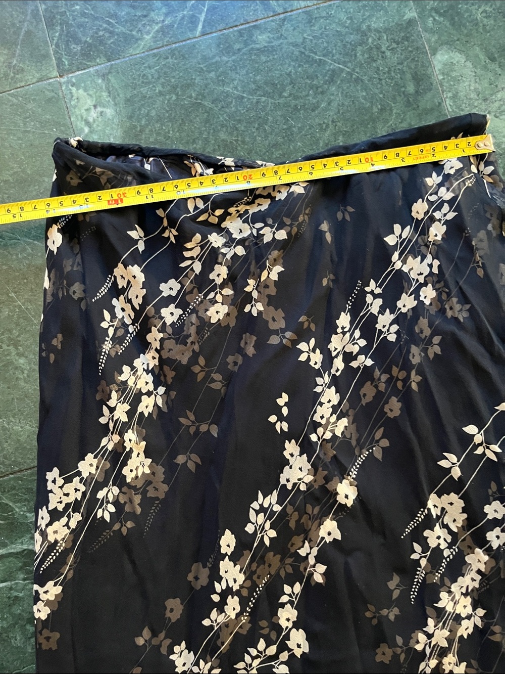 ECI Black Midi Skirt with White Floral Print - Picture 7 of 9